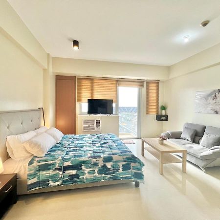Kiel 5-Star Condo Hotel Across Naia Manila Airport Terminal 3 パサイ エクステリア 写真