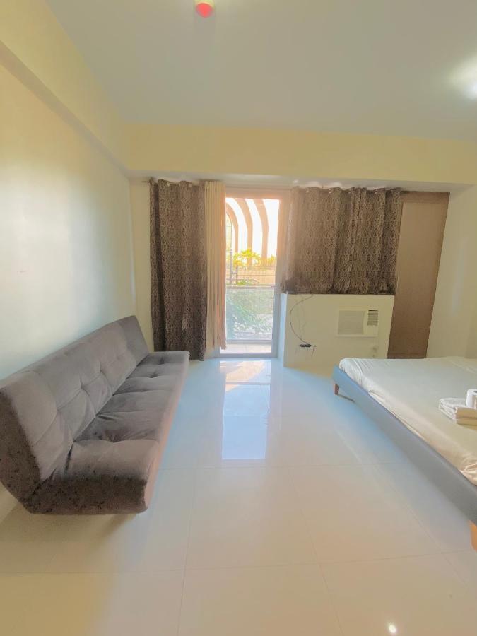 Kiel 5-Star Condo Hotel Across Naia Manila Airport Terminal 3 パサイ エクステリア 写真