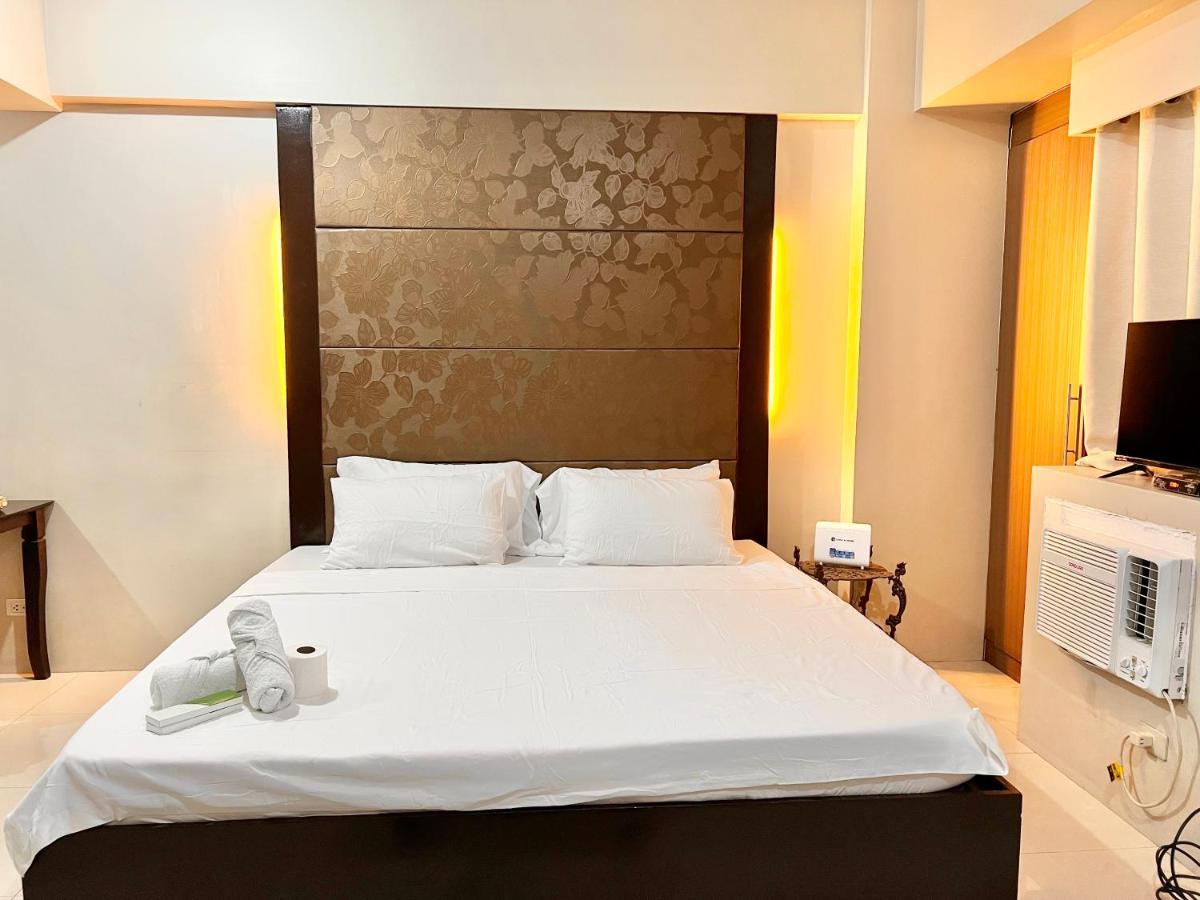 Kiel 5-Star Condo Hotel Across Naia Manila Airport Terminal 3 パサイ エクステリア 写真