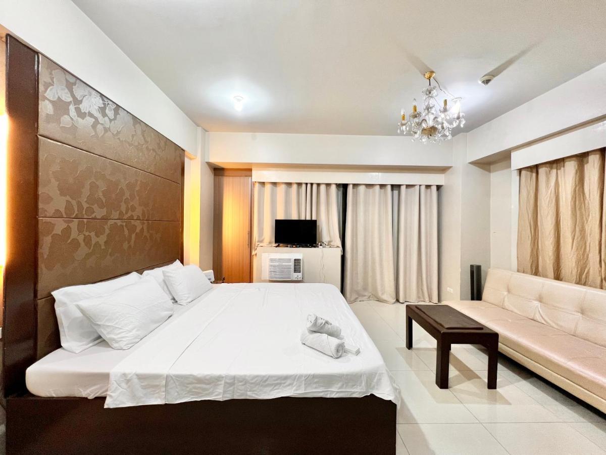 Kiel 5-Star Condo Hotel Across Naia Manila Airport Terminal 3 パサイ エクステリア 写真