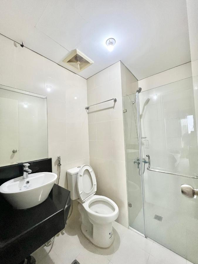 Kiel 5-Star Condo Hotel Across Naia Manila Airport Terminal 3 パサイ エクステリア 写真